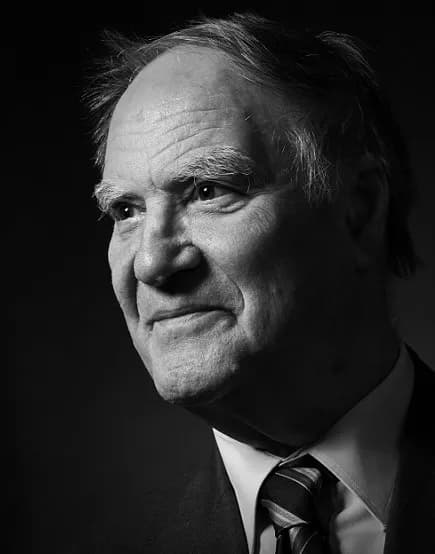 Чему учить – знанию или пониманию?